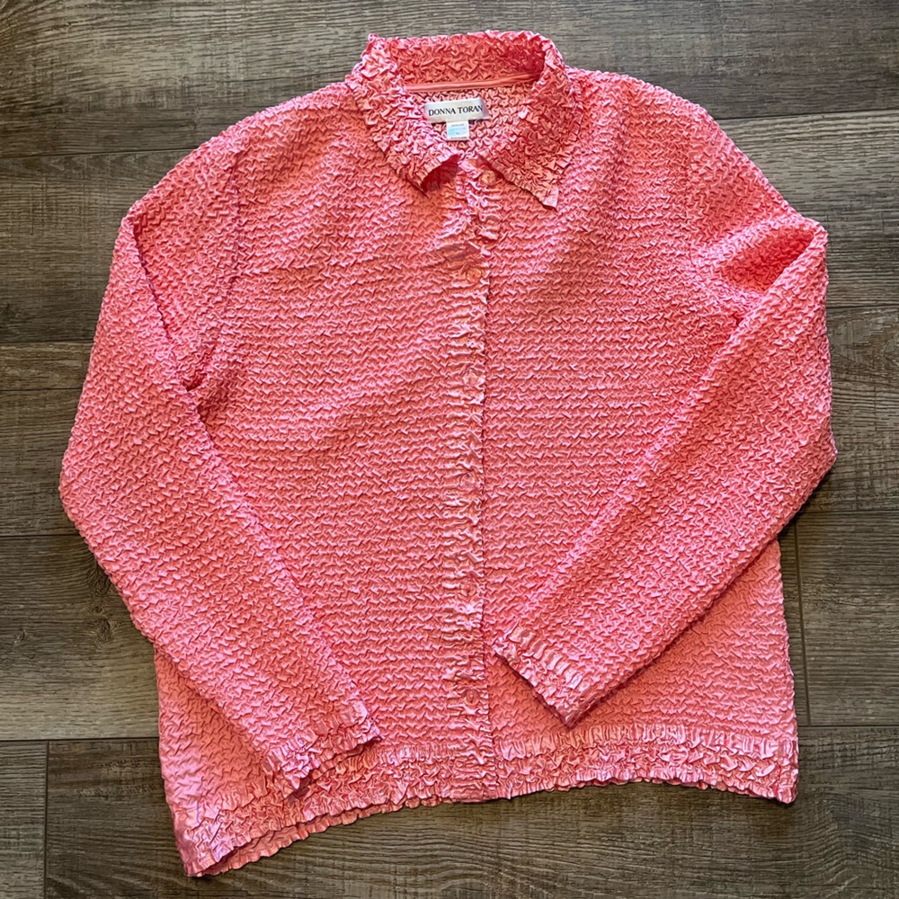 Donna Toran Pink Button Down Shirt for Women